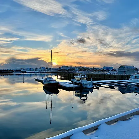 アパート Superior Mountain View Lofoten