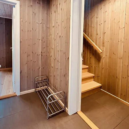 Superior Mountain View Lofoten Apartment Ballstad